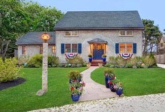 5 Llewellyn Way, Edgartown, MA 02539