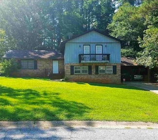 3865 Pointe Bleue Dr, Decatur, GA 30034