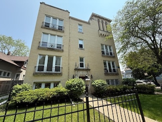 4901 N Christiana Ave Unit 20, Chicago, IL 60625