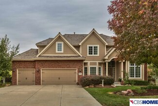 18524 Dupont Cir, Omaha, NE 68130