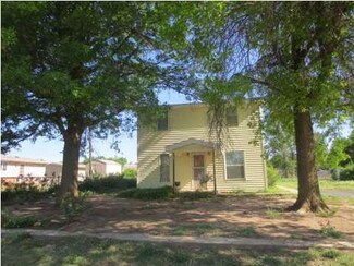 162 W Avenue D, Garden Plain, KS 67050