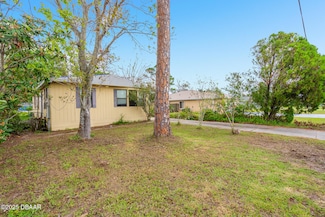 1585 Tuscaloosa Ave, Daytona Beach, FL 32117