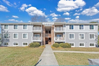 1215 Progress St NW Unit D, Blacksburg, VA 24060