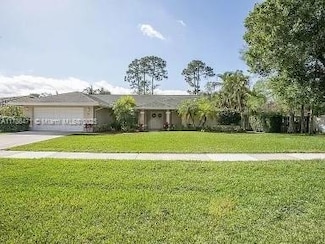 710 Daffodil Dr, Wellington, FL 33414