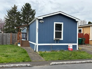 301 E Columbia Dr Unit 57, Newberg, OR 97132