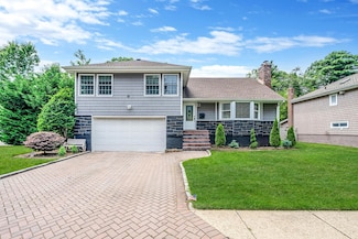 5 Pickett Ct, Malverne, NY 11565
