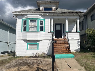 2134 E 23rd St, Oakland, CA 94606