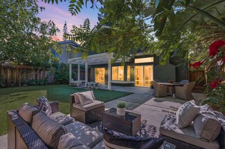 821 Whitehall Ln, Redwood City, CA 94061