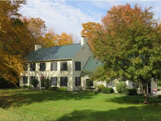 18 Montview Dr, Hanover, NH 03755