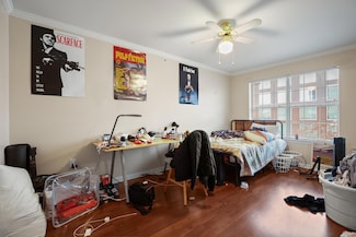 501 W 26th St Unit 323, Austin, TX 78705