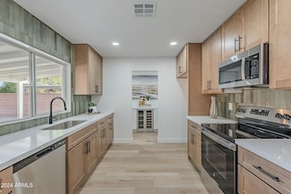 16277 N 30th Dr, Phoenix, AZ 85053