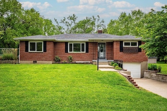 8207 Sunburst Dr, Cincinnati, OH 45241