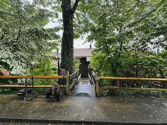 165 Buck Hollar Rd, Hillsville, VA 24343