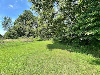 1156 E Mohican Trail, Lake Santee, IN 47240