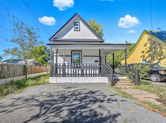 728 S Elm St, Sherman, TX 75090