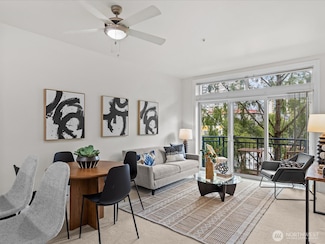 2415 2nd Ave Unit 541, Seattle, WA 98121