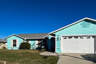 917 Carnation Dr, Sebastian, FL 32958