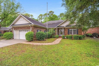 2995 Woodberry Ct, Little River, SC 29566