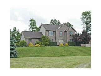 113 Heartland Dr, Butler, PA 16001
