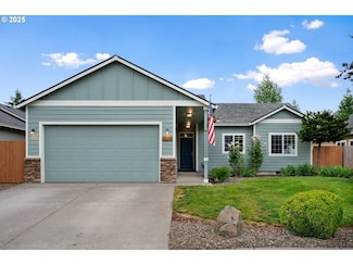 1260 SE Regan Hill Loop, Estacada, OR 97023
