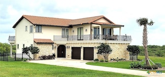 231 Coastal Springs, Port O'Connor, TX 77982