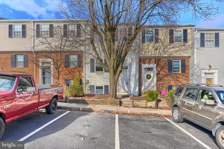 10 Bohn Ct, Rosedale, MD 21237