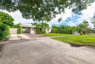 421 NE 44th St, Pompano Beach, FL 33064