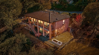 125 Raylan Dr, Sutter Creek, CA 95685