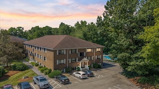 45 Macy St Unit 302C, Amesbury, MA 01913