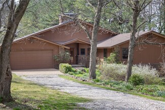 25 S Holland Dr, Farmington, AR 72730