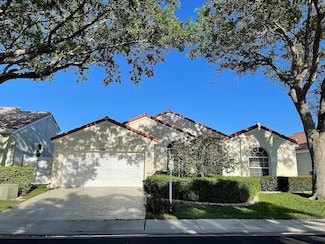 1048 Siena Oaks Cir E, Palm Beach Gardens, FL 33410