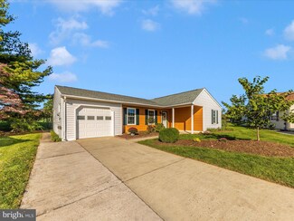 6908 Hackberry Ct, Frederick, MD 21703