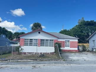 848 W 5th St, Riviera Beach, FL 33404
