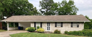 5212 N Walnut Rd, North Little Rock, AR 72116