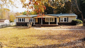 1110 Ramseur Dr, China Grove, NC 28023