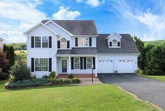 174 Heather Ln, Staunton, VA 24401