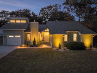 1160 Island View Dr, Mount Pleasant, SC 29464