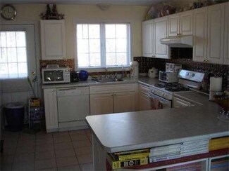 609 Revere Beach Pkwy, Revere, MA 02151