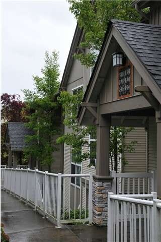 23420 SE Blk Nggt Rd Unit C102, Issaquah, WA 98029