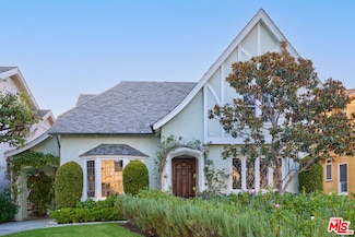 1179 S Victoria Ave, Los Angeles, CA 90019