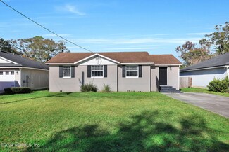 4989 Beige St, Jacksonville, FL 32258