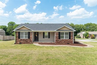 206 Molly Ave, Franklin, KY 42134