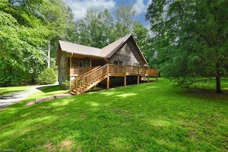 2608 River Run Rd, Browns Summit, NC 27214