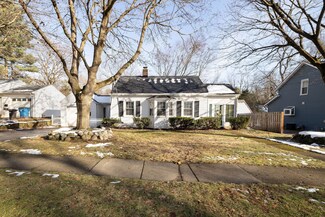 530 Jenks Blvd, Kalamazoo, MI 49006