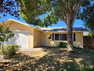 2342 W Cornell Ave, Fresno, CA 93705