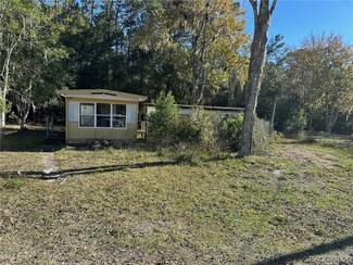 9883 S York Way, Homosassa, FL 34448