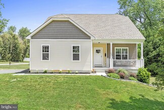705 Lore Ave, Wilmington, DE 19809