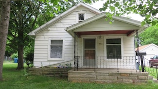 495 Emmett St E, Battle Creek, MI 49017