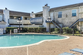 8787 Brae Acres Rd Unit 403, Houston, TX 77074
