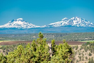 8417 SW Sand Ridge Rd, Terrebonne, OR 97760